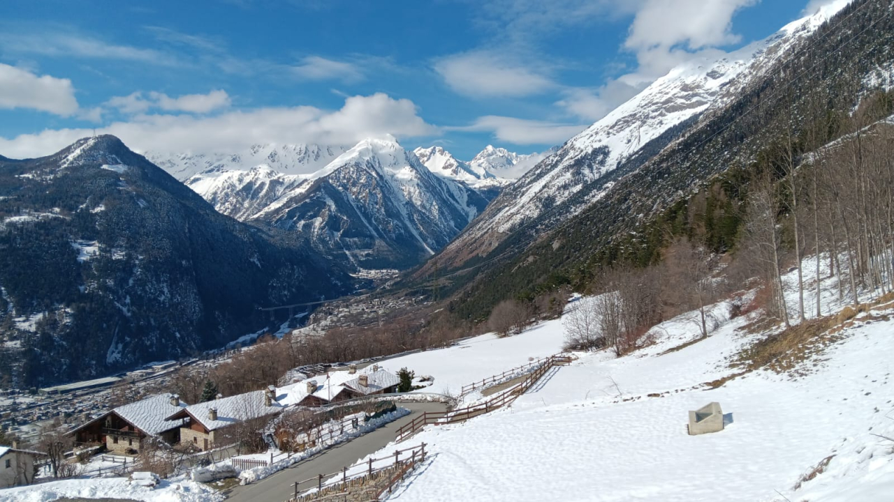 Appartamento con Vista Montagna